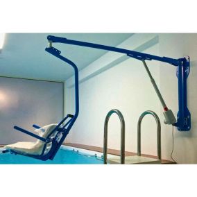 F130 Wall-Mounted Pool Hoist