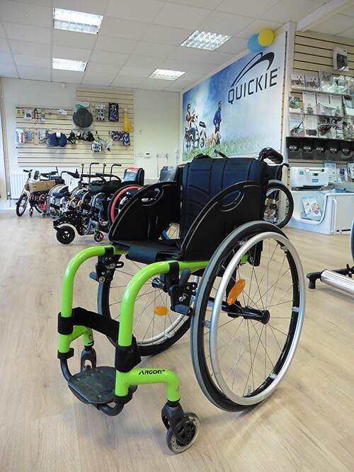 Quickie Argon 2 Children&#039;s Active Wheelchair ex demo - excellent savings
